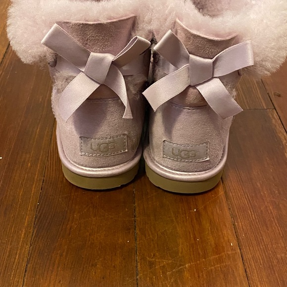 UGG Mini Bailey Bow II size 4 - Picture 3 of 15